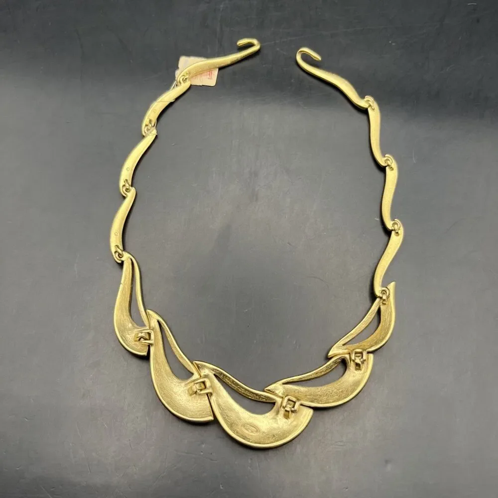 Vintage Trifari Bib Collar Necklace Gold Tone Bar Link Abstract Design 1980s